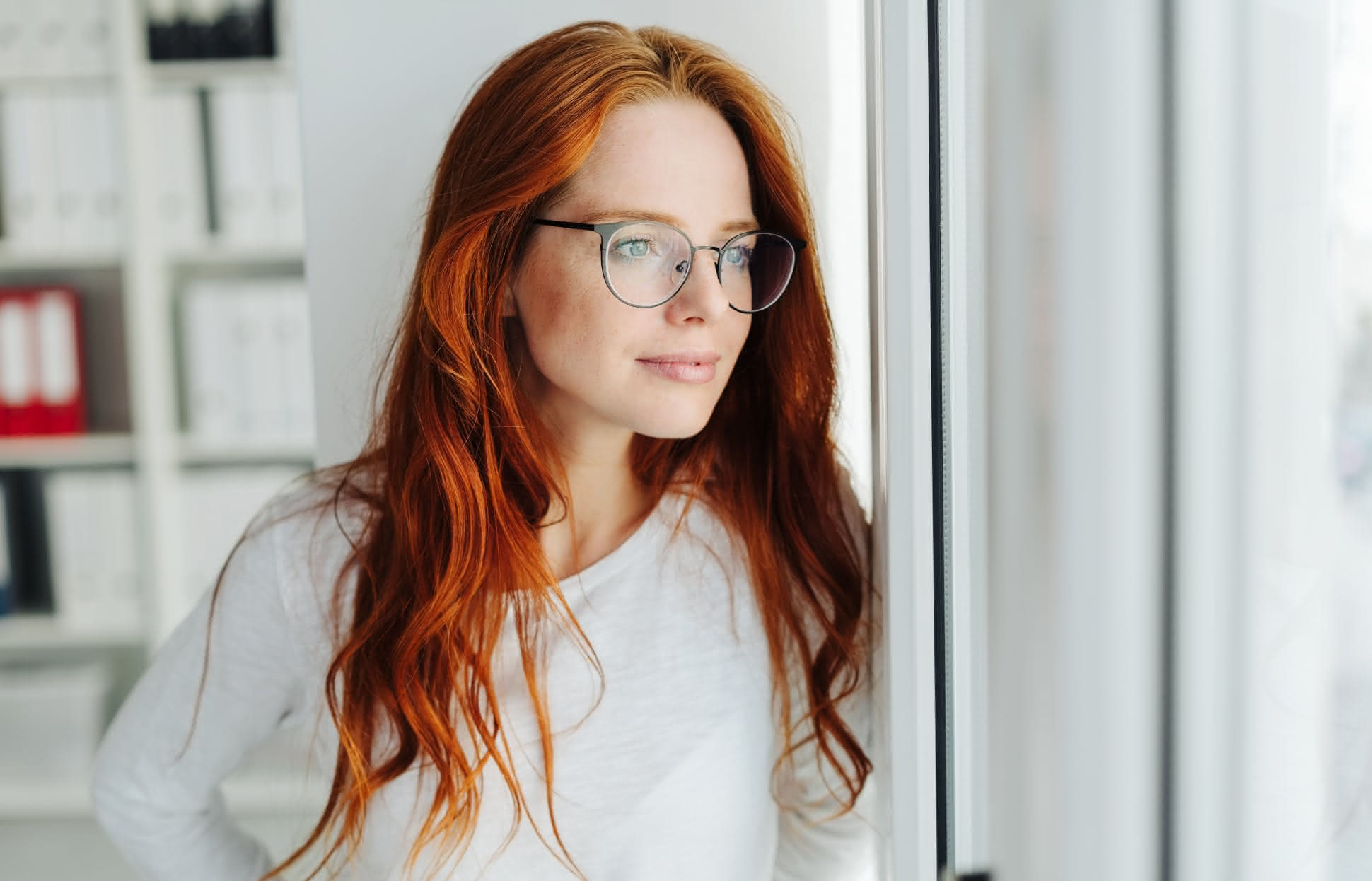 Brille Und Frisur Fur Frauen Ab 40 Brillenstyling