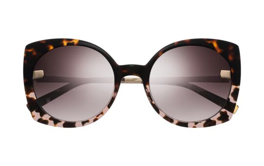 Sonnenbrillentrends 2024 Damen: Oversize-Sonnenbrille (Brille: Jos. Eschenbach)